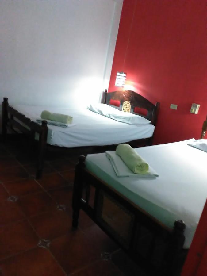 Hostal Casa Ivana León المظهر الخارجي الصورة