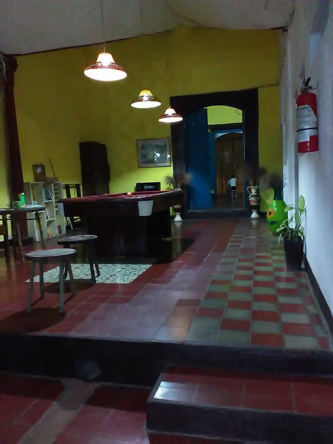 Hostal Casa Ivana León المظهر الخارجي الصورة
