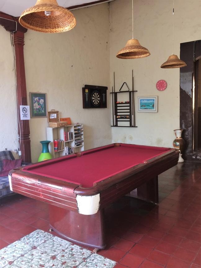 Hostal Casa Ivana León المظهر الخارجي الصورة